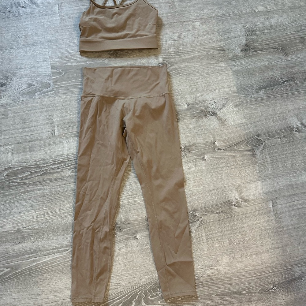 🤎Varley Activewear Set🤎